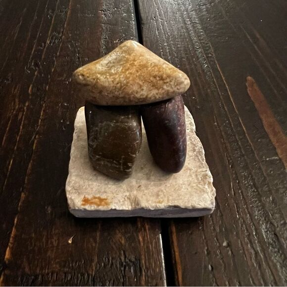 Megalith Accent (Handmade) - Picture 1 of 4